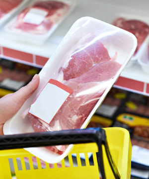 Feedback: 'Supermarkten blijven te goedkoop vlees aanbieden'